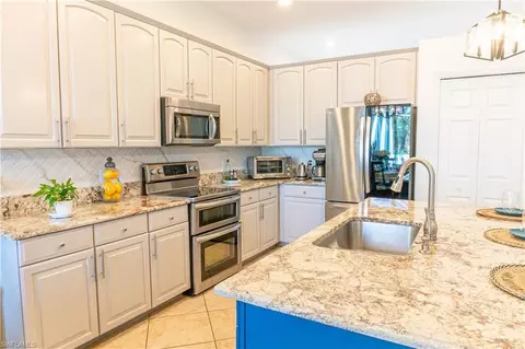 Kitchen - 14059 Mirror Ct, Naples, FL 34114 photo 1 of 3