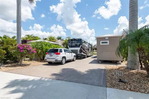5221 Marsh Mallow Trl, Fort Myers, FL 33905
