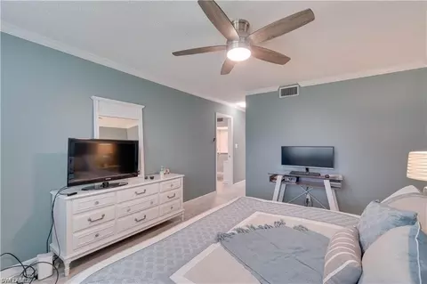 Bedroom - 1960 Bald Eagle Dr #204A, Naples, FL 34105 photo 2 of 4