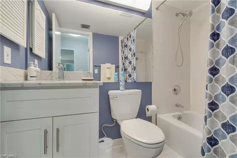 Bath - 1960 Bald Eagle Dr #204A, Naples, FL 34105 photo 1 of 4