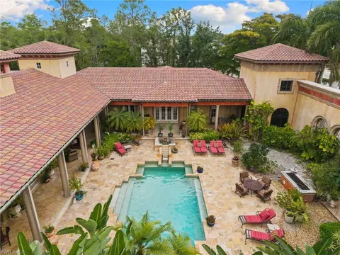 4213 Brynwood Dr, Naples, FL 34119