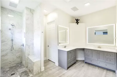 Bath - 6072 Highwood Park Ct, Naples, FL 34110 photo 1 of 4