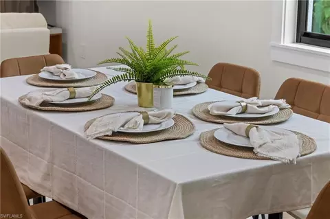 Dining - 3012 Pine Tree Dr, Naples, FL 34112 photo 4 of 4