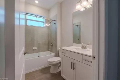 Bath - 19706 Fox Grove Dr, Estero, FL 33928 photo 3 of 3