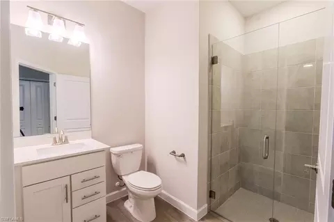 Bath - 19712 Fox Grove Dr, Estero, FL 33928 photo 3 of 3