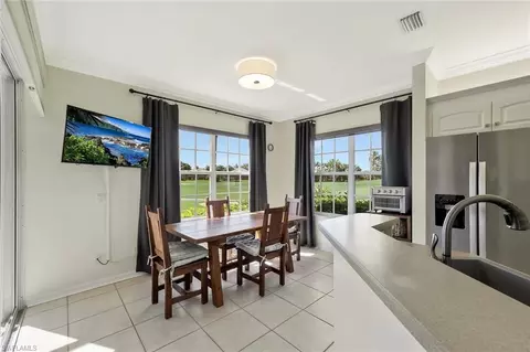 Dining - 5877 Three Iron Dr #702, Naples, FL 34110 photo 1 of 3