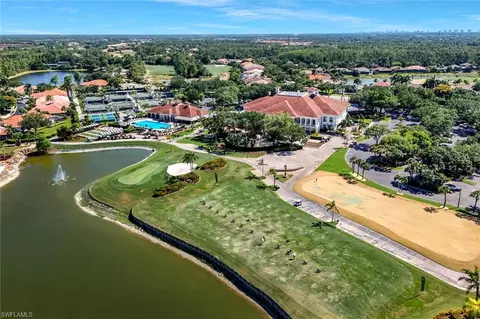 View/Area - 5877 Three Iron Dr #702, Naples, FL 34110 photo 6 of 15