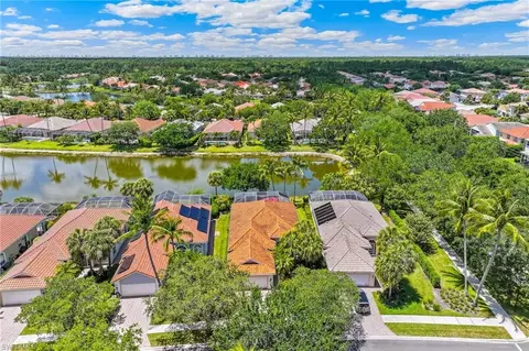 View/Area - 4605 Navassa Ln, Naples, FL 34119 photo 3 of 7