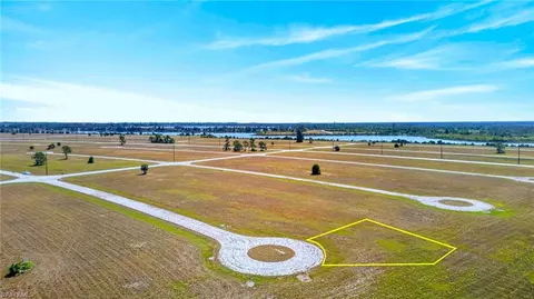 2 Bobolink Pl, Placida, FL 33946