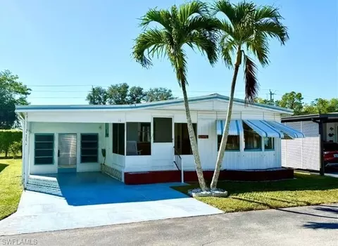 16 Turquoise Ave, Naples, FL 34114