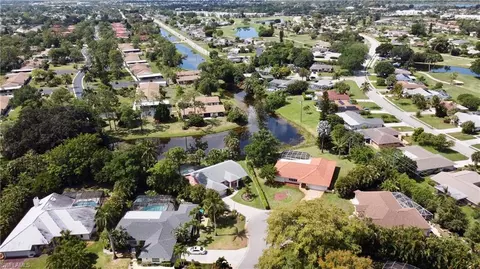 View/Area - 2353 Abbey Ct, Naples, FL 34112 photo 6 of 6