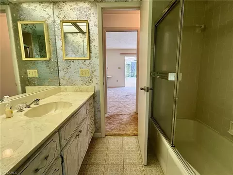 Bath - 2353 Abbey Ct, Naples, FL 34112 photo 5 of 6