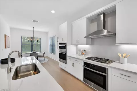 Kitchen - 21072 Teak Tree Ter, Estero, FL 33928 photo 5 of 5