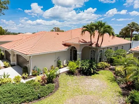 1992 Crestview Way #A95, Naples, FL 34119