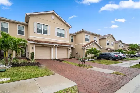 2878 Blossom Way, Naples, FL 34120