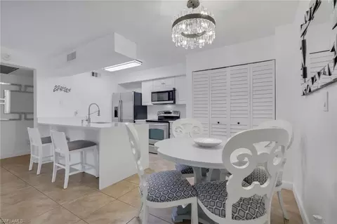 5307 Summerlin Rd #708, Fort Myers, FL 33919