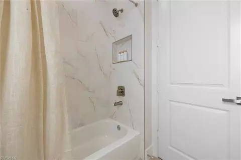 Bath - 2533 Storter Ave, Naples, FL 34112 photo 5 of 6