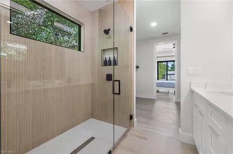 Bath - 2533 Storter Ave, Naples, FL 34112 photo 3 of 6