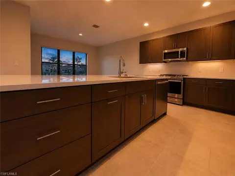 Kitchen - 20921 Thistle Leaf Ln, Estero, FL 33928 photo 2 of 7