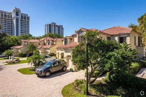 7056 Pelican Bay Blvd #B201, Naples, FL 34108