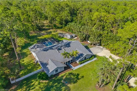 3731 5th Ave NW, Naples, FL 34120