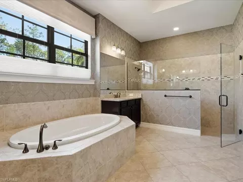 Bath - 1546 Mockingbird Dr, Naples, FL 34120 photo 2 of 4