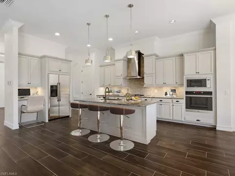 Kitchen - 1546 Mockingbird Dr, Naples, FL 34120 photo 2 of 3