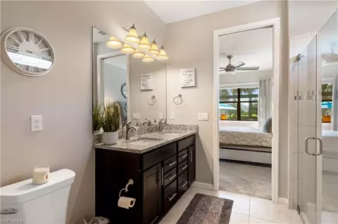 Bath - 2077 Hamlin St, Naples, FL 34120 photo 2 of 3