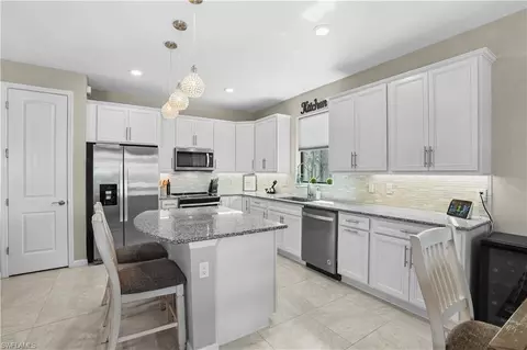 Kitchen - 2077 Hamlin St, Naples, FL 34120 photo 5 of 5