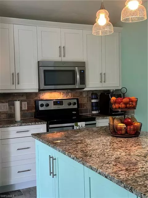 3525 16th Ave SE, Naples, FL 34117