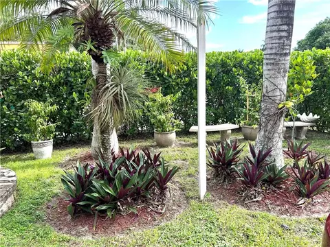 Exterior - 5364 Texas Ave, Naples, FL 34113 photo 5 of 12