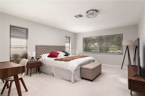 Bedroom - 560 Bald Eagle Dr #22, Naples, FL 34105 photo 1 of 3