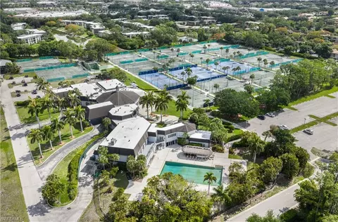 View/Area - 560 Bald Eagle Dr #22, Naples, FL 34105 photo 3 of 3