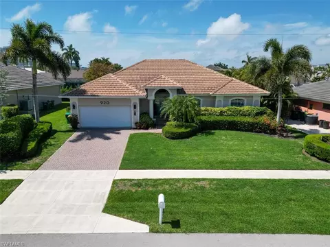 920 Montego Ct, Marco Island, FL 34145