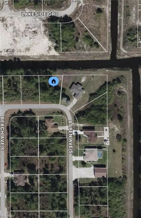 1045 Kellogg St E, Lehigh Acres, FL 33974