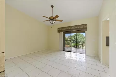 7380 Saint Ives Way #1305, Naples, FL 34104