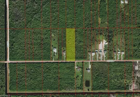 41 St Ave NW, Naples, FL 34120