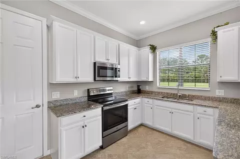Kitchen - 1170 Genovesa Ct, Naples, FL 34113 photo 1 of 4