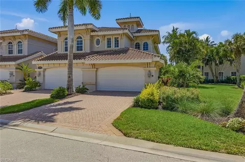 3176 Serena Ln #202, Naples, FL 34114