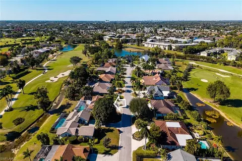 View/Area - 178 Torrey Pines Pt, Naples, FL 34113 photo 2 of 10