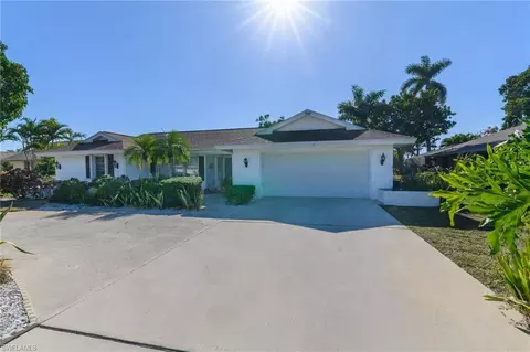 Exterior - 178 Torrey Pines Pt, Naples, FL 34113 photo 10 of 13