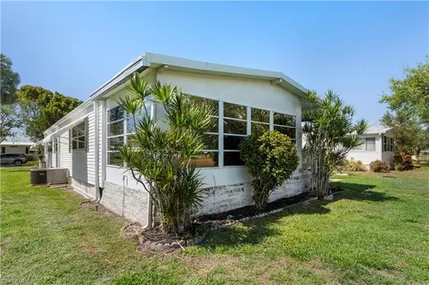 58 Le Mans Dr, Naples, FL 34112 photo 5