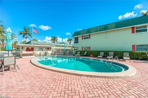 Exterior - 200 Valley Stream Dr #4B, Naples, FL 34113 photo 2 of 2