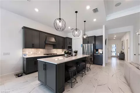Kitchen - 20422 Pebble Glen Dr, Estero, FL 33928 photo 2 of 4