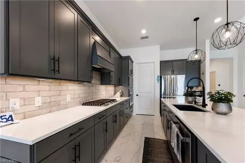 Kitchen - 20422 Pebble Glen Dr, Estero, FL 33928 photo 3 of 4