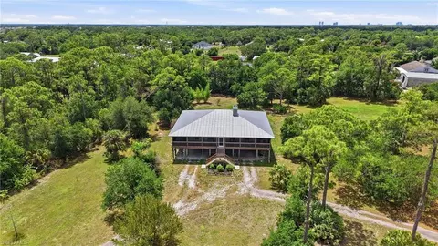 6650 Chipper Ln, North Fort Myers, FL 33917