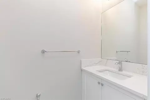 Bath - 2745 Durham Cir, Naples, FL 34112 photo 1 of 2