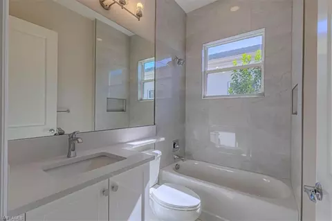 Bath - 2745 Durham Cir, Naples, FL 34112 photo 2 of 2