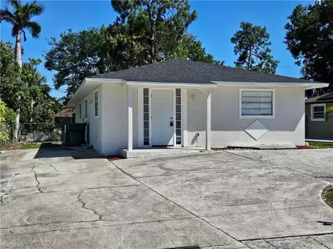 Exterior - 5234 Sholtz St, Naples, FL 34113 photo 2 of 9