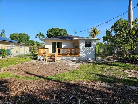 Exterior - 5234 Sholtz St, Naples, FL 34113 photo 8 of 9